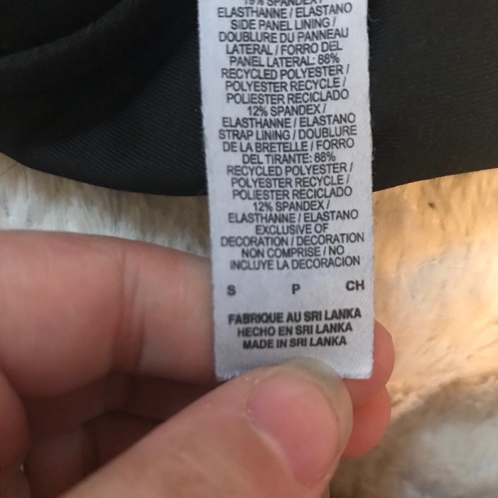 Nike sports bra - Picture 3 of 3